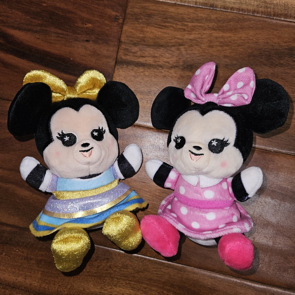 Wishables Minnie Mouse X 2 Plush Doll Set Disney Parks Stuffed Animals